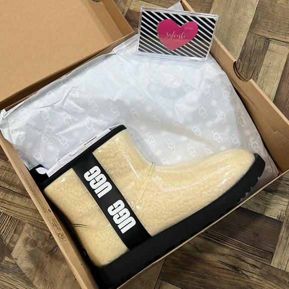 🔥 UGG Women's Classic Clear Mini Boots NWT☔️ - Picture 6 of 9